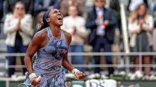 Coco Gauff venció en la final a Sabalenka y se consagró campeona en Roland Garros.