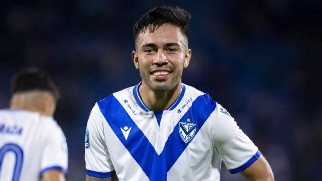 Vélez derrotó a Central Córdoba y llegó a la cima de la Zona A.