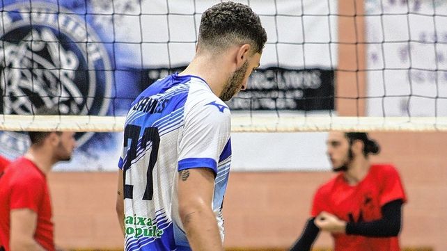 Santiago Escanés emigró al Gandia Volei de España
