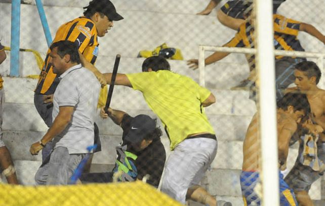 El tribunal de la AFA penó a los hinchas canallas por los incidentes en Tucumán. Lo positivo fue que no hubo más amonestaciones y no hay riesgo de desafiliación.