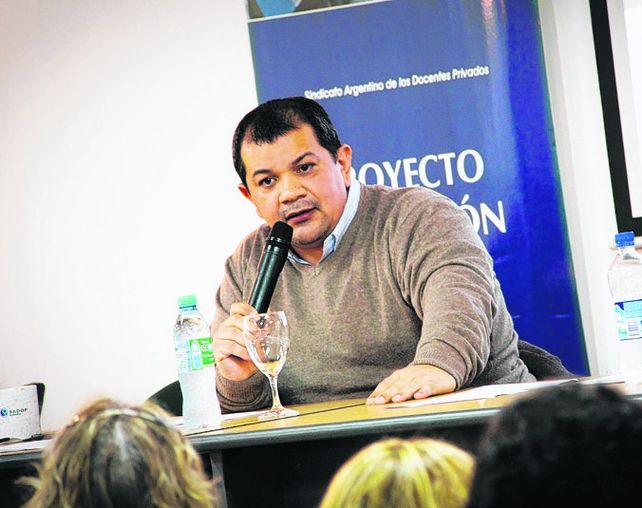 El titular de Sadop