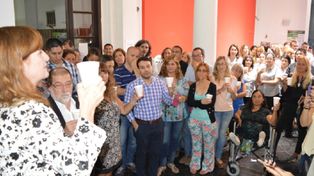 La provincia pasó a planta permanente a más de 400 trabajadores de Salud