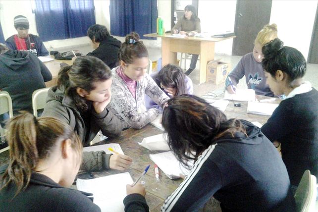 Más de 300 jóvenes hicieron cursos de orientación laboral