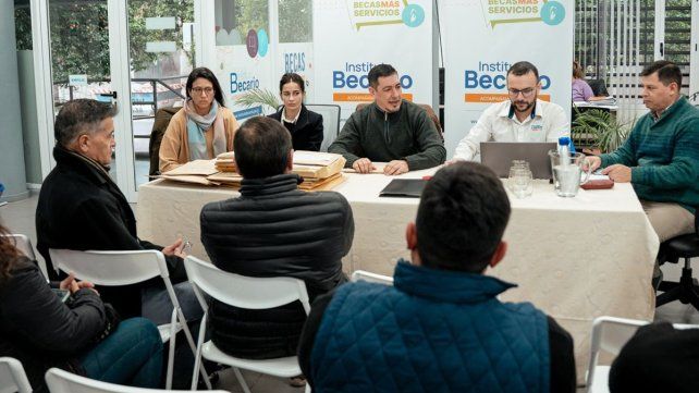 El Instituto Becario Provincial (Inaubepro) licitó 190 tramos de transporte escolar rural que hacen posible la escolaridad a 11.000 estudiantes de zonas rurales