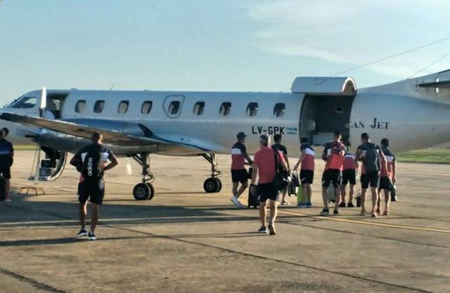 Unión viajará en avión a Mar del Plata para enfrentar a Aldosivi