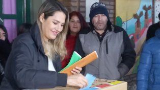 Carolina Losada votó en Rosario