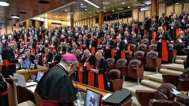Asamblea del Colegio Cardenalicio. Asamblea del Colegio Cardenalicio.