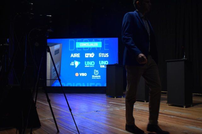 EN VIVO: se realiza el debate de aspirantes al Concejo con solo la mitad de los candidatos presentes EN VIVO: se realiza el debate de aspirantes al Concejo con solo la mitad de los candidatos presentes
