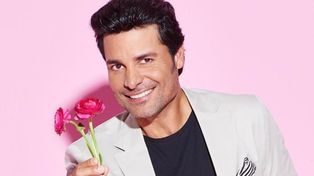 Chayanne pidió en Twitter que le compartan stickers de él mismo.