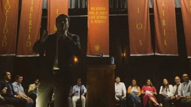 En un acto libertario se presentó el brazo armado de La Libertad Avanza