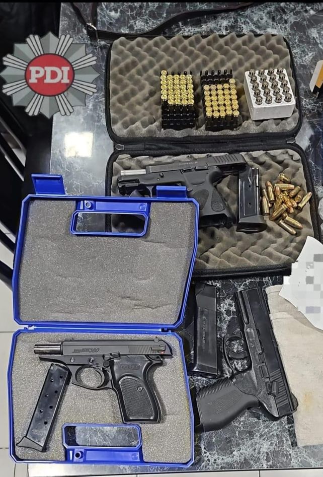 Las armas incautadas en los allanamientos realizados por PDI