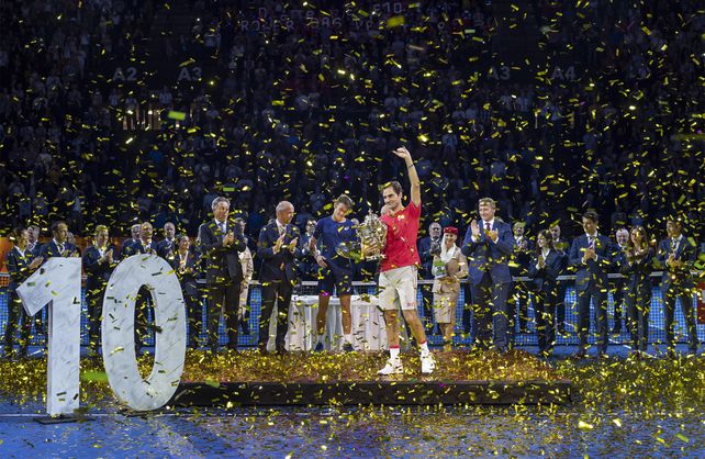 Roger Federer se quedó por 10ª vez con el ATP de Basilea