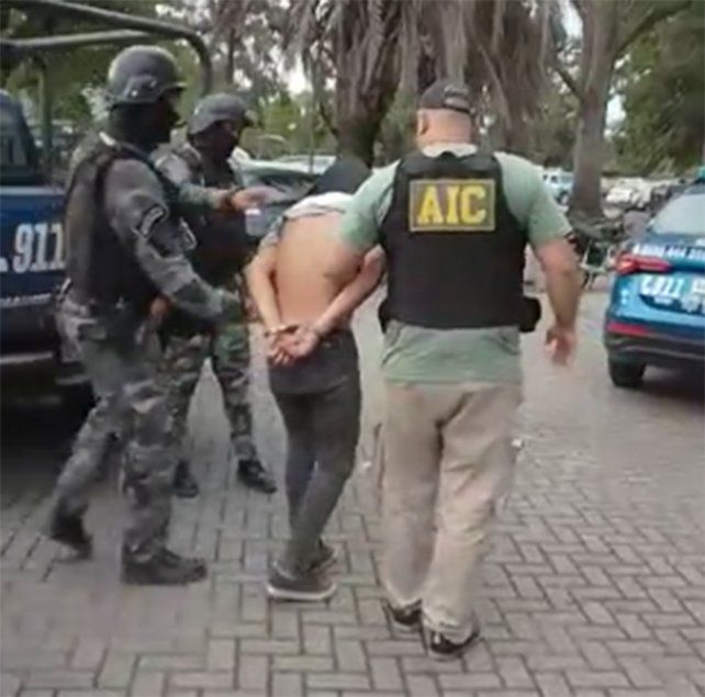 El joven sospechoso de la balacera en la que murió un muchacho y dos más sufrieron heridas en barrio Tablada.&nbsp;