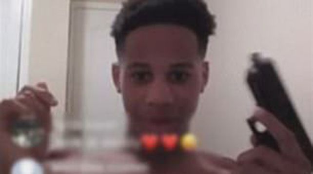 Un adolescente se pegó un tiro en vivo mientras realizaba un video por Instagram