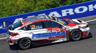 Néstor Girolami, con Honda Civic, terminó segundo en Macao.