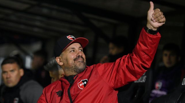 Cristian Fabbiani tuvo resultados positivos en un corto lapso y extendió su vínculo con Newells.