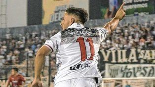 Chaco For Ever está abierto a negociar con Colón por el extremo Gastón Novero.