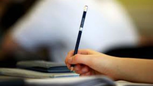 Pedagogía de la cajita feliz