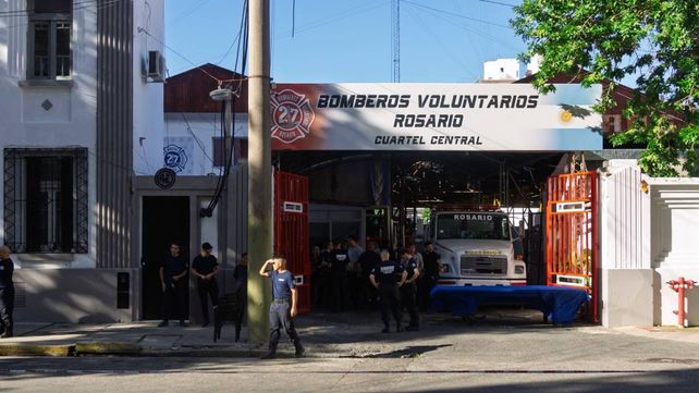 Bomberos Voluntarios de Rosario lanzó su campaña para reclutar aspirantes para la promoción 2026/2027