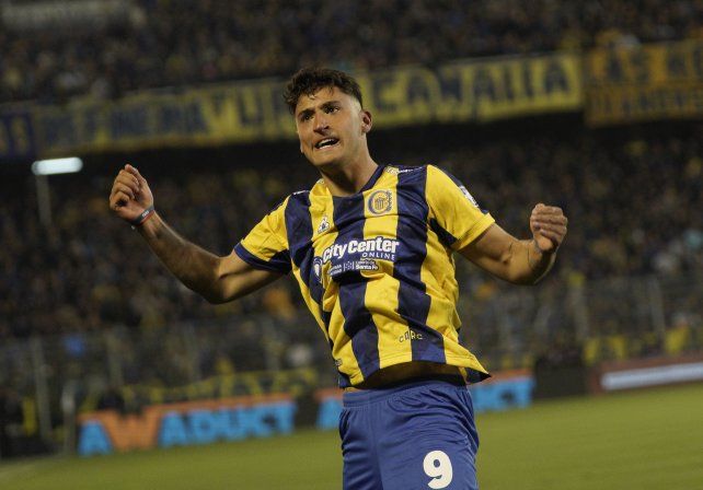 Alejo Veliz viene de convertir ante Riestra y estará nuevamente desde el arranque.
