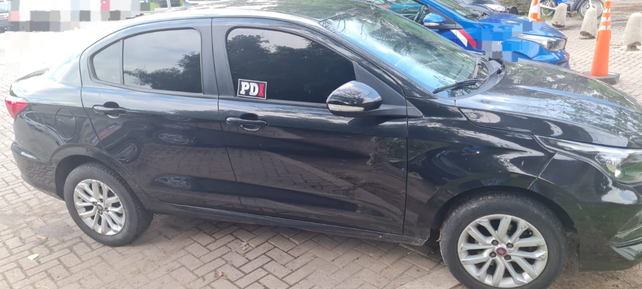 El auto Fiat Cronos que figuraba como robado en 2022 y era ofrecido para la venta en Marketplace.