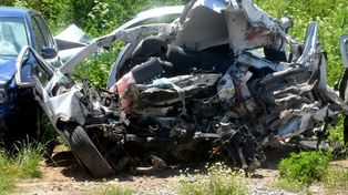 Seis muertos y veinte heridos en un choque frontal entre un ómnibus y un automóvil