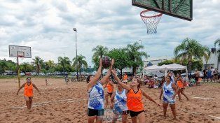 El Básquet Arena pasó por la ciudad de Paraná.