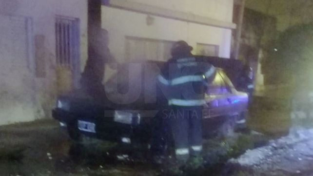 Incendiaron otro vehículo, esta vez en Bº Transporte