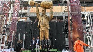 La estatua de Marcelo Gallardo.