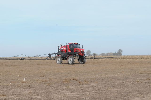 En la mira. Los aplicadores piden revancha. Reglas claras para una actividad central del agro.