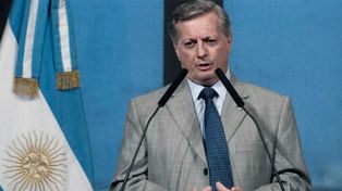 Aranguren desmintió que el GNC tiene que valer lo mismo que la nafta súper