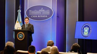 El vocero presidencial negó críticas a Messi y a la selección por la bandera de Malvinas