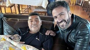 El médico de Maradona, Leopoldo Luque, le falsificó la firma.&nbsp;