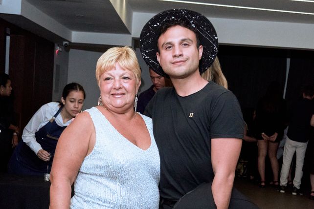 Adriana Albanesi, Leo Saleh