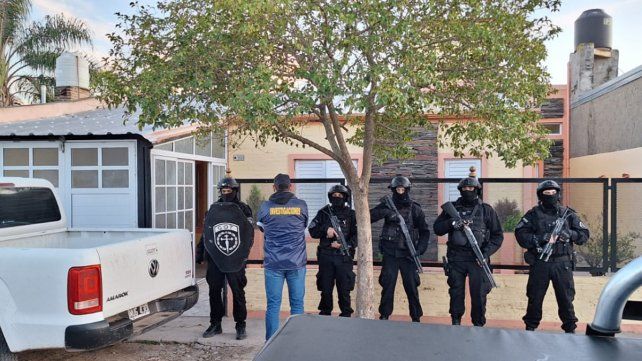 Homicidio de Petaco Barrientos: hubo ocho allanamientos en busca de los asesinos.