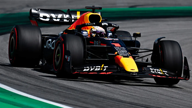 Verstappen toma el liderazgo del Mundial de F1 tras vencer en Barcelona