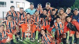 Juventud Unida viene de golear a Los Canarios 3 a 0, y ahora visitará al Pistolero en Ciudadela.