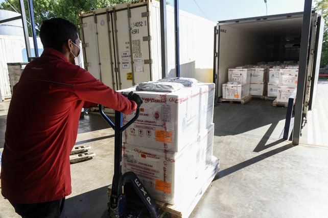 El Ministerio de Salud confirmó la llegada de 30.000 dosis del segundo componente de la vacuna Sputnik V a Santa Fe.&nbsp;