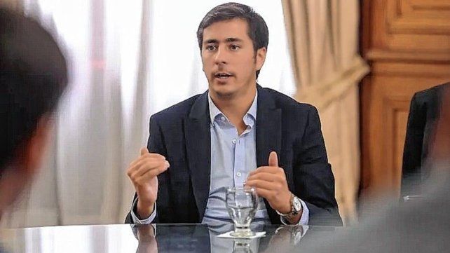 Mauricio Colello agradeció a la mitad de docentes que se presentaron a dar clases