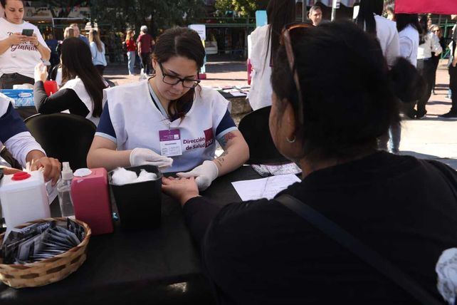 Los rosarinos pudieron acceder de forma gratuita a la ampla variedad de servicios que brinda la UNR.