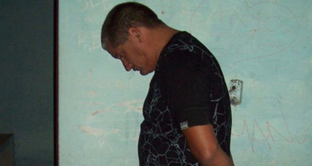 La historia de violencia que resuena sobre los acusados del triple crimen