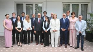 La avanzada sobre Adorni volvió a exponer diferencias en Provincias Unidas
