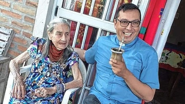 El padre Pablo lleva consigo el arte narrativo poético