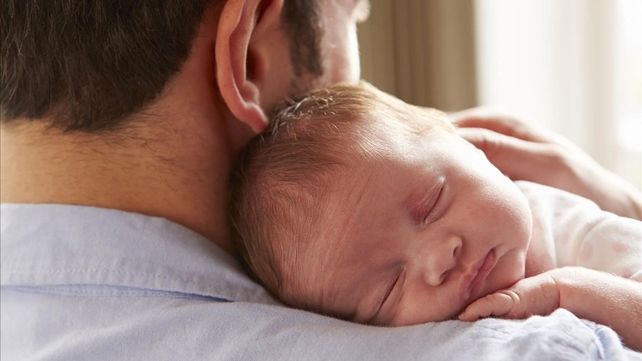 Lanzan una campaña para ampliar licencia por paternidad y romper la desigualdad