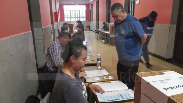 Balotaje: hasta las 14 votó el 45% del padrón nacional