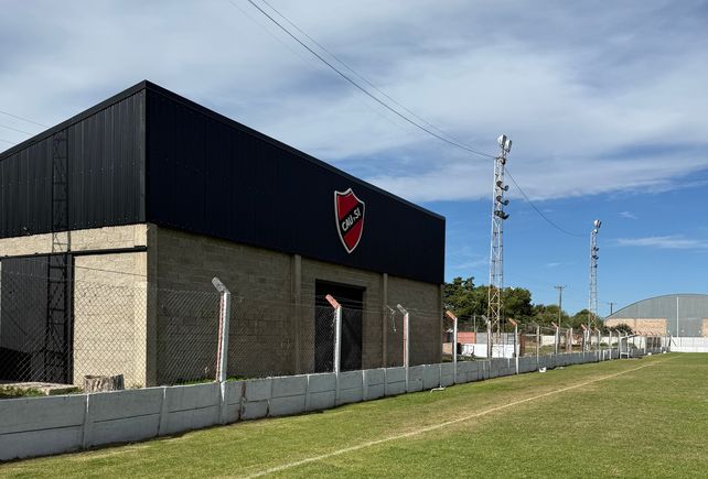 Asociación Rosarina de Fútbol: Unión de Álvarez festeja su 105º aniversario