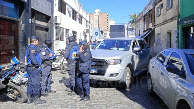 Un hombre que se identificó como excombatiente de Malvinas