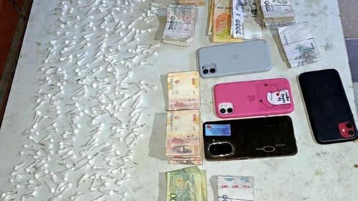 Cinco menores detenidos en barrio La Guardia: secuestraron 560 bochas de cocaína y $1,6 millón