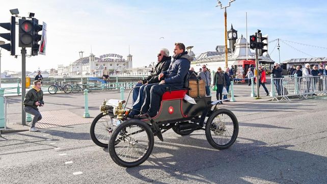 La clásica carrera de los autos más antiguos de Londres