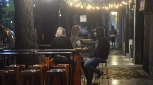 Jaqueados por los tarifazos y la caída de clientes